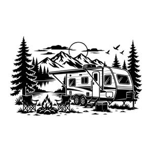 Pode incluir: Uma ilustração gráfica a preto e branco de uma caravana estacionada perto de um lago, com uma fogueira e duas cadeiras dobráveis em primeiro plano. O fundo mostra pinheiros altos, uma cordilheira, um grande sol e pássaros a voar.