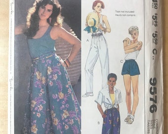 McCall's 9576 ~ Women's Pants, Shorts and Skirt Sewing Pattern ~ Brooke Shields ~ Sizes 10-12-14 ~ 1985 ~ Uncut ~ Vintage Pattern