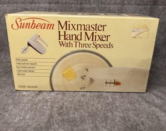 NOS Vintage 1983 Sunbeam Mixmaster Hand Mixer 3 Speeds Almond 03016