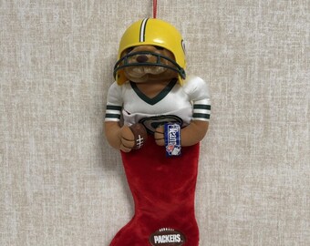 Calcetín navideño vintage de los Green Bay Packers con casco de oso, 20 pulgadas, etiqueta del equipo de la NFL de 1994.