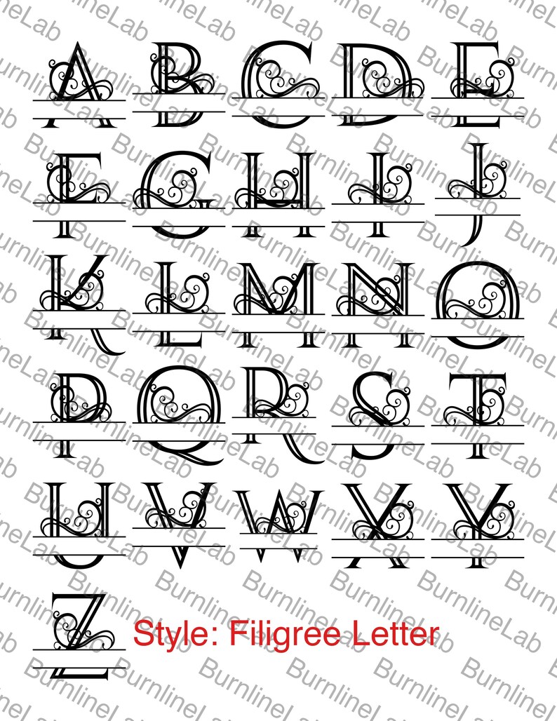 Pode incluir: Uma cole&ccedil;&atilde;o de vinte e seis letras alfab&eacute;ticas pretas em estilo dividido de A a Z, cada uma com designs intrincados de filigrana. As letras est&atilde;o dispostas em formato de grade e o texto "Style: Filigree Letter" aparece em vermelho na parte inferior.