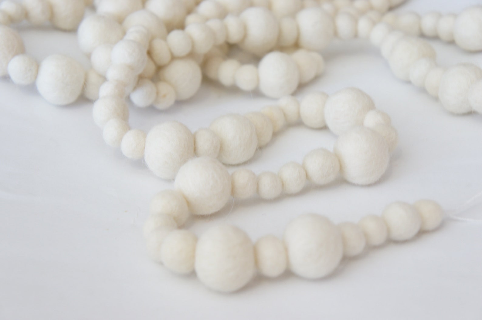 Felt Ball Garland/ White Felt Ball Garland Pom Pom Etsy