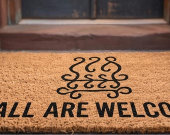 Felpudo con el mensaje "Leave While You Can", felpudo inspirado en A24, felpudo de terror, felpudo de bienvenida divertido y espeluznante, decoración gótica para el hogar, regalo único para inauguración de casa.
