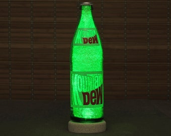 Mountain Dew Genuine Vintage Heavy ACL Glass 1970's 16 oz Bottle Accent Lamp Night Light Bar Man Cave Sign