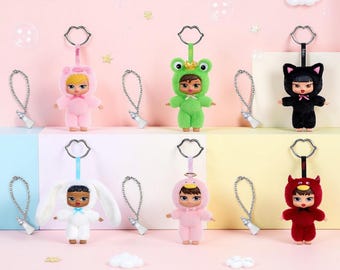 Oryginalny brelok Bratz Bratziez Iconz Series, pluszowe pudełko z niespodzianką, kolekcjonerska zabawka Y2K, zawieszka do torebki, uroczy prezent