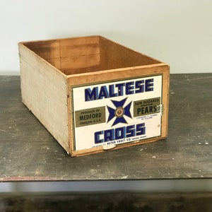 Wood Crates Vintage PEAR boxes WHOLESALE PRICING Hundreds Available image 6