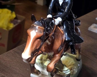 Model konia myśliwskiego z Beswick England skaczącego przez płot (1948-1954) OPIS W TRAKCIE TWORZENIA!!! + wymiary