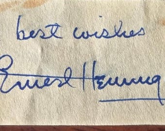 Ernest Hemingway, wersja z autografem: „Z najlepszymi życzeniami”