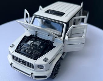 Custom 1:32 Mercedes-Benz AMG G63 Diecast Model – Personalized License Plate Miniature Car
