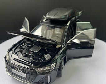 Custom 1:24 Audi RS6 Avant Diecast Model – Personalized License Plate Miniature Car