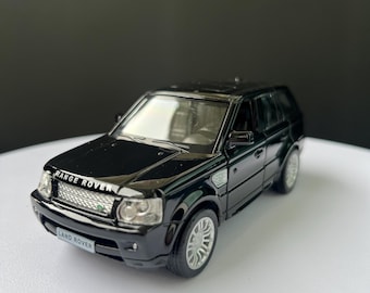 Customized 1:36 Diecast Land Rover Range Rover – Personalized Miniature Car
