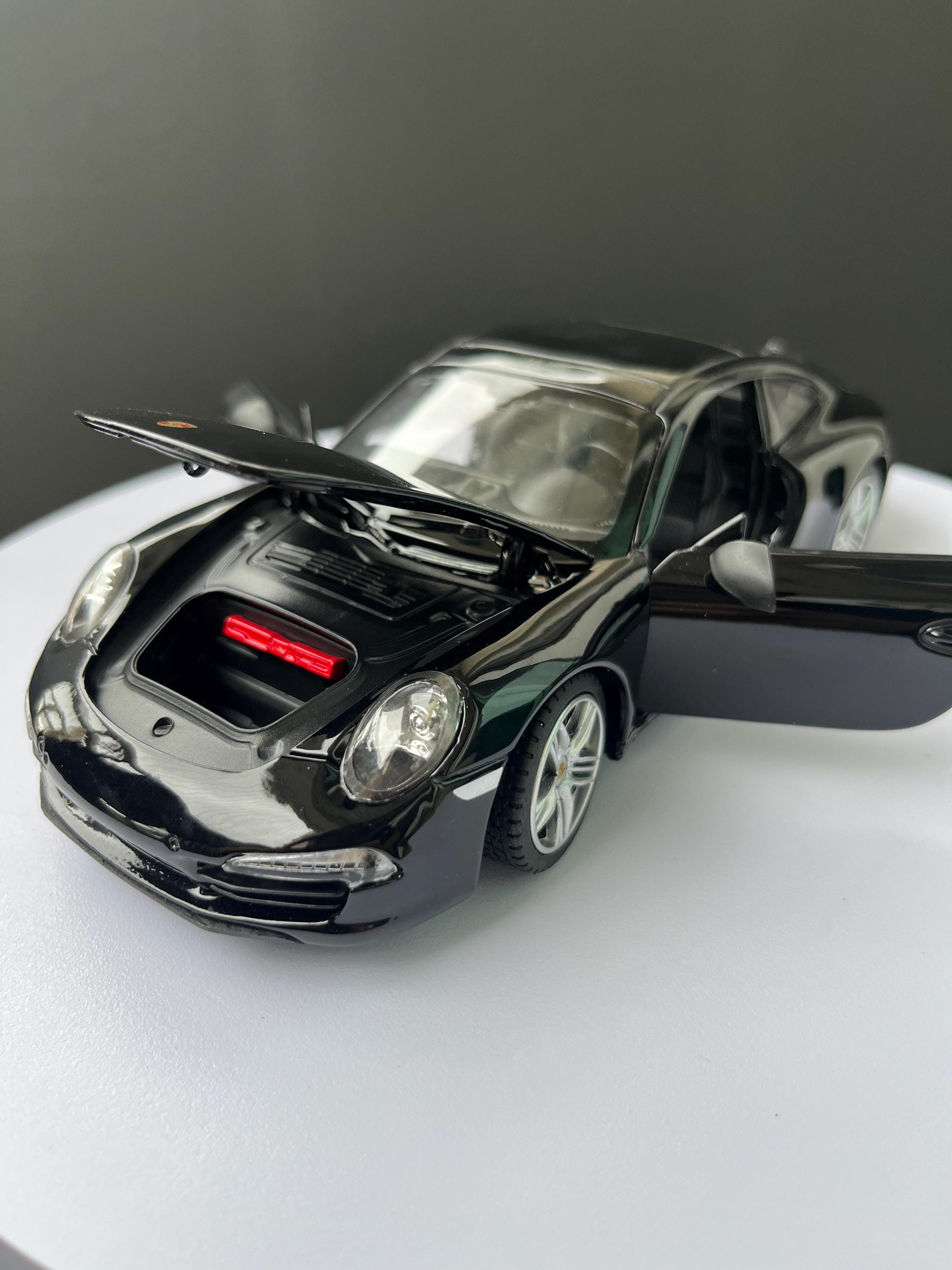 Porsche sculpture - Etsy 日本