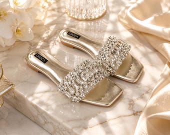Damen-Sandalen mit Strasssteinen | Strass-Pantoletten | Brautsandalen | Goldene Abendschuhe | Sandalen für Hochzeitsgäste