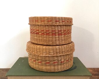 Vintage woven Sweet Grass lidded basket set of 2, 1970s sweet grass basket set
