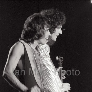 Queen Band Poster (Freddie & Brian) 8x12- 1977