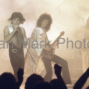 Queen Band 8X12 Poster