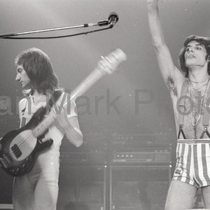 Queen Band 8 X 12 Poster