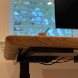 MacBook Air Under-Desk Dock | Minimalistische Schreibtisch Halterung, San Francisco Made