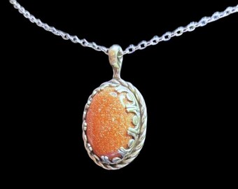 Oranje goudsteenketting in handgemaakte zilveren zetting, unieke hanger, gemaakt in Texas