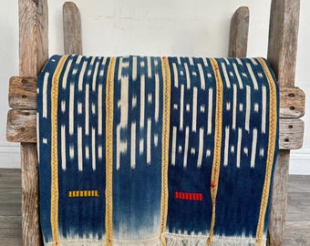 Handwoven African Ikat Fabric Textile Art Boho Wall Hanging (58x43), Yellow Blue White