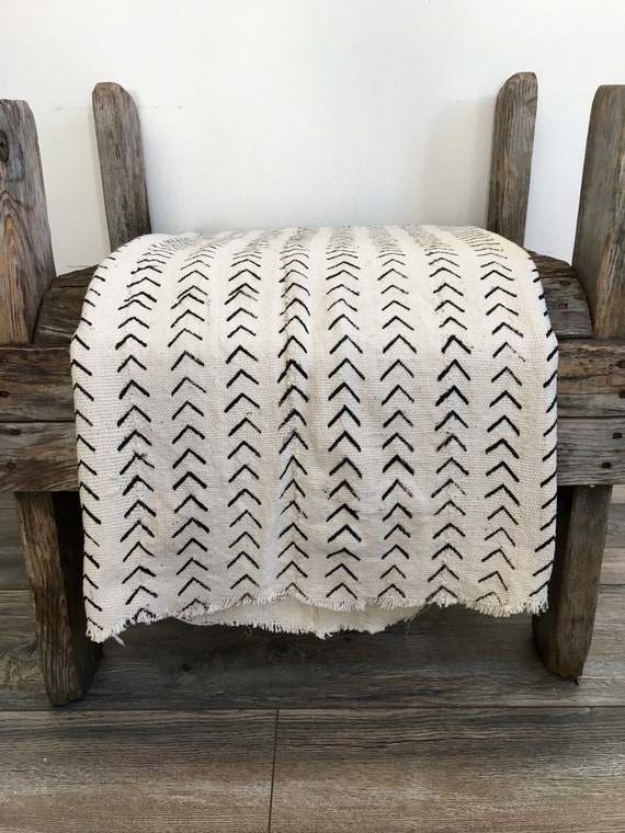 Small Chevron White Black Mud Cloth African Mud Cloth Geometric Shape Print Mud Cloth Boho Style Textile Made In Mali African Textile