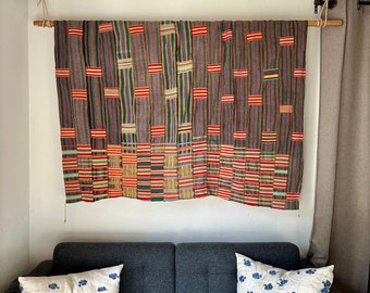 Stunning Vintage Kente Fabric from Ghana - Authentic African Collectible Textile - Handmade Cotton Blanket - Rare Vintage Cloth - Wall art