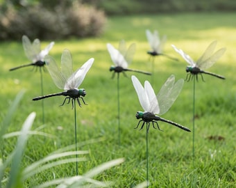 Dragonfly-shaped garden mosquito repellent stakes; realistic dragonfly design; ideal for lawns, patios and outdoor pest control