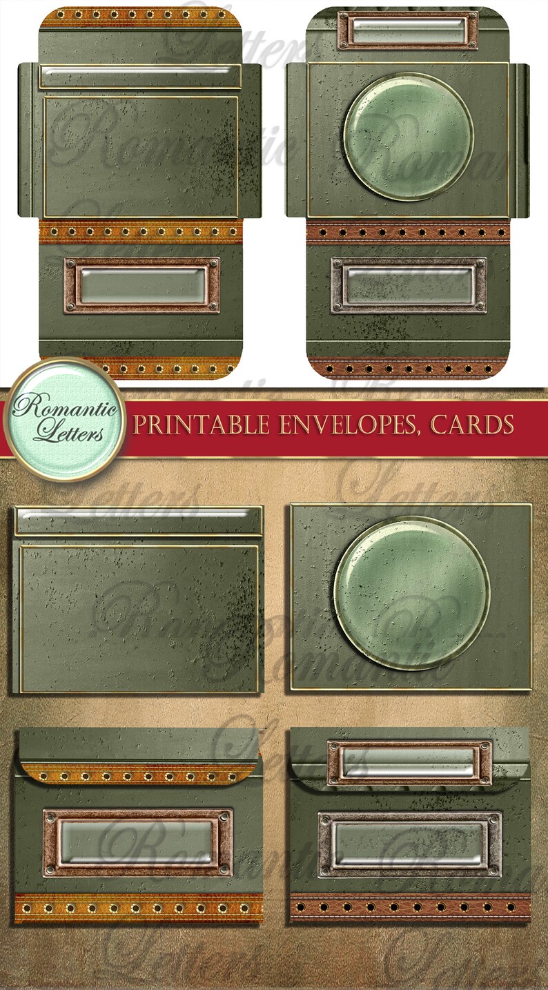Op de afbeelding: Printbare enveloppen en kaarten met een steampunk-ontwerp. De enveloppen zijn groen met bruine leren afwerking en hebben een rond venster en een rechthoekig venster. De kaarten zijn groen met een rond venster.