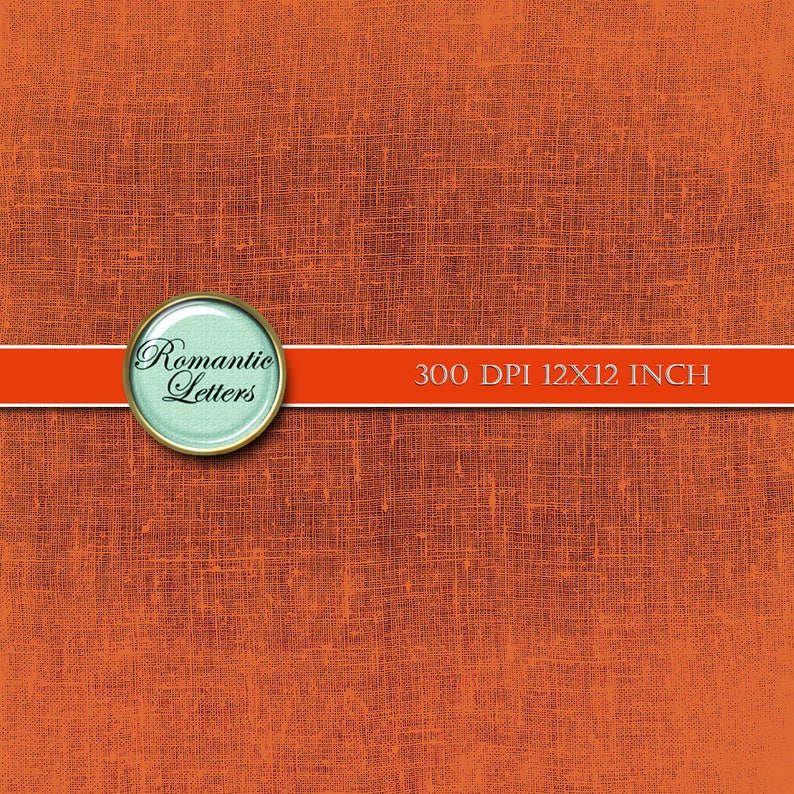 K&ouml;nnte beinhalten: Orangefarbener, strukturierter Hintergrund mit einem roten Band und einem goldenen Kreis mit dem Text "Romantic Letters" in Schwarzwei&szlig;. Der Text "300 DPI 12X12 INCH" befindet sich ebenfalls auf dem Band.