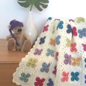 US Terms Fleur Crochet Blanket pattern image 4