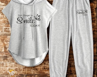 Ensemble de détente d'été pour femme flambant neuf, ensemble de jogging à capuche Smile, streetwear confortable en deux pièces