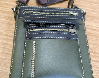 HANDGEFERTIGTE LEDERTASCHE