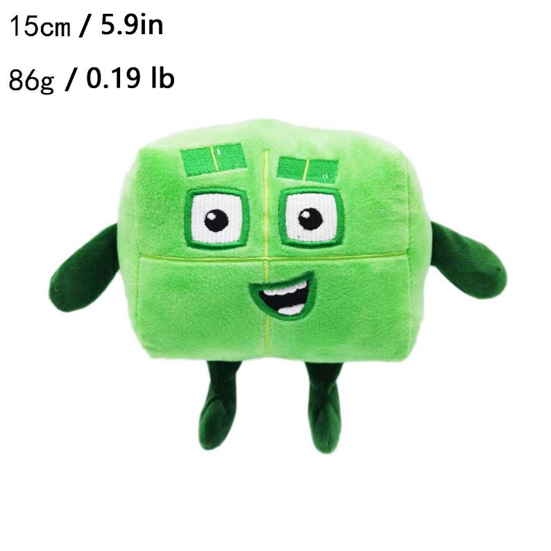 K&ouml;nnte beinhalten: Ein gr&uuml;nes Pl&uuml;schtier in W&uuml;rfelform mit einem l&auml;chelnden Gesicht, Augen, Armen und Beinen. Das Spielzeug ist 15 cm hoch und wiegt 86 g. Das Spielzeug hat ein gen&auml;htes Design und besteht aus weichem Material.