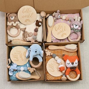 Personalized Baby Gift Box | Newborn Baby Shower Gift | Crochet Rattle, Wool Hair Brush, Milestone Cards | Custom Pregnancy New Mom Gift
