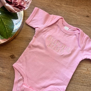 Custom Embroidered Baby Bodysuit, Personalized Gifts for Newborn, Pregnancy Announcement, Baby Coming Home Outfit, Baby Shower Gift