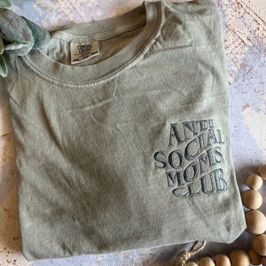 Embroidered Mom Shirt, Mom Shirt, Mother's Day Shirt, Mother's Day Gift, Mom Shirt, Moms Club, Introvert Tee