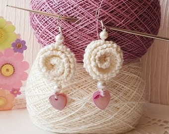 Crochet Earrings - Roses Earrings - Dangle Earrings - White Earrings - Shabby Roses - Summer Jewellery