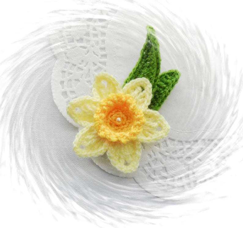 Crochet Applique Daffodil Flowers Crochet Daffodil Crochet Daffodil Brooch Made to Order image 2