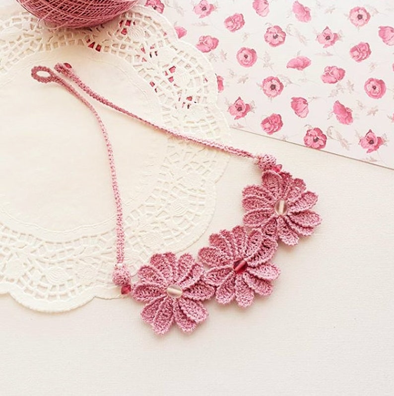 Crochet Necklace Floral Necklace Crochet Flowers Necklace Linen Necklace Mauve Necklace Handmade Jewellery