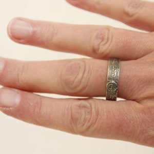 Elvish Rune Ring: Sterling Silver Tengwar Script Band - Etsy