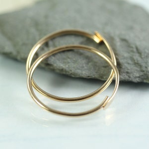 Gold Fill Hoop Earrings 18 mm - Simple overlap closure -  14k Gold Fill