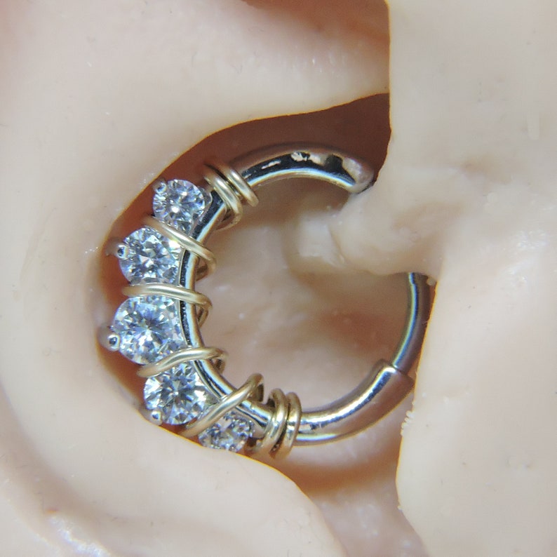 Septum Clicker Nose Ring Hoop 16 Gauge 3/8 Daith - Etsy