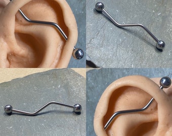 Piercing industriel coudé avec barre d'haltères - 16G 1 1/4" 1 3/8" - 14G 1 1/4" - 1 3/8" Barre d'oreille supérieure pour échafaudage ondulé personnalisé