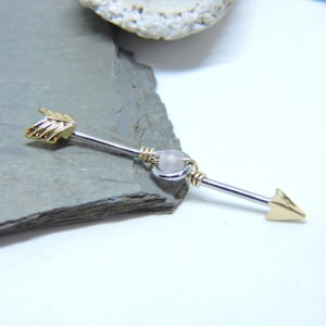 Industrial Barbell - 1 1/4" 1 3/8" 1 1/2" - gouden of zilveren pijlen - 14G dubbele steigersteiger - edelsteen en 14 kt goudvulling