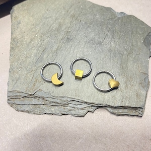 Anillos para cartílago 1 o juego de 2 anillos de clic para tragus, hélix, 20 g, 18 g, 3/8" - Daith Clickers - Aros con bisagras de acero quirúrgico