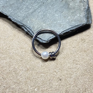 Helix Rook Tragus Catrilage Daith Lip Piercing - Shell Pearl Beaded Ring 18 16 14 Gauge - Choose 1/4" 5/16" 3/8" 1/2" - ONE or SET of 2