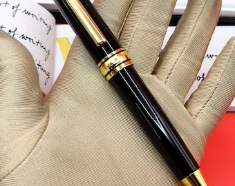 Vintage Montblanc Meisterstuck 147 Edition Ballpoint Pen – Pre-Owned Collector's Piece