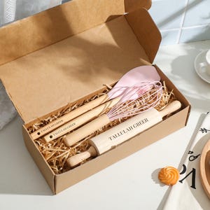 Engraved Wooden Baking Tool Set, Custom Name Baking Gift Box, Unique Rolling Pin, Home Baking Kitchen Gifts for Mom, Retirement Gifts