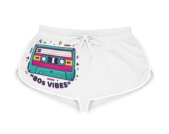 Pantaloncini stile anni '80 con motivo a cassetta / Abbigliamento da spiaggia dall'estetica retrò
