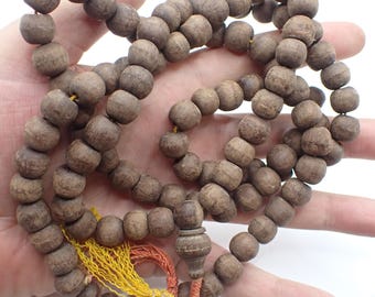 Mala de oración de madera de 112 cm de largo y 12 mm con 108 cuentas, para meditación budista tailandesa y de monjes asiáticos.